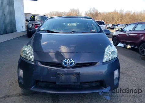 2010 Toyota Prius z USA, uszkodzony, nr VIN JTDKN3DUXA0164818